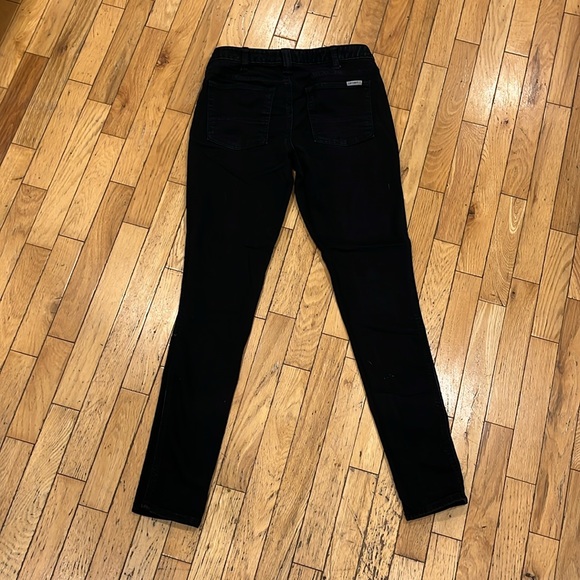 CARHARTT Slim Fit Skinny Leg black jeans. Size 6 Tall. EUC. - Picture 11 of 15